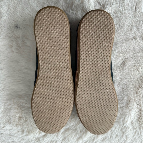 TOMS Checkered Slip-On shoe - Black, Green and Blue - Picture 6 of 7